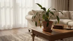 Liście opadają i żółkną? Nie spiesz się z podlewaniem — dowiedz się, co naprawdę jest tego przyczyną